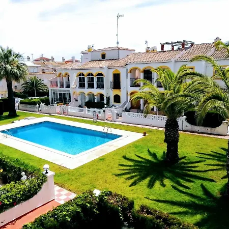 Bungalow De Vacaciones Torrevieja Exterior photo