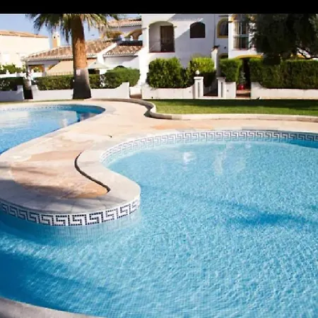 Bungalow De Vacaciones Torrevieja Exterior photo